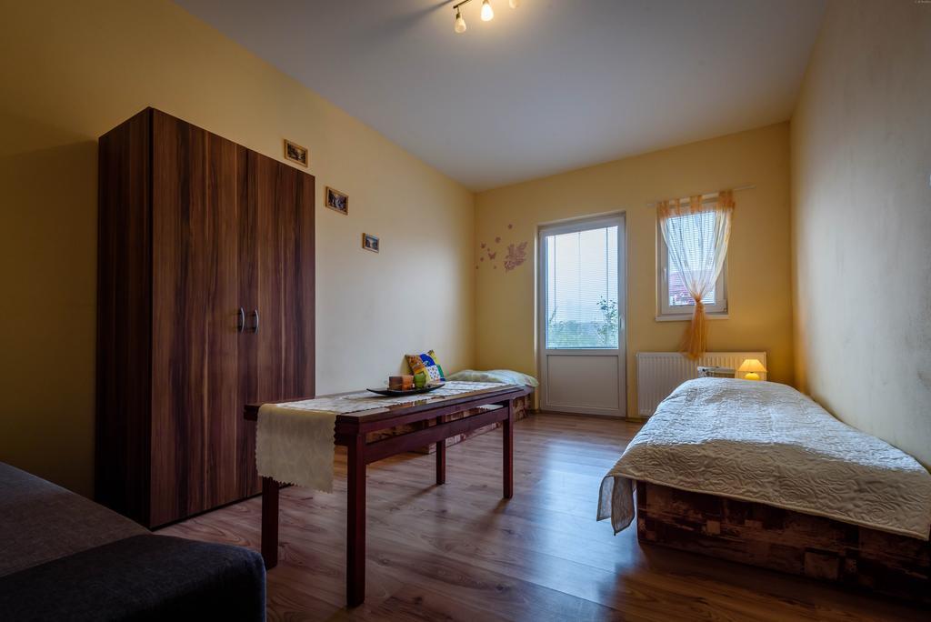 Apartman Bonita Štúrovo Buitenkant foto